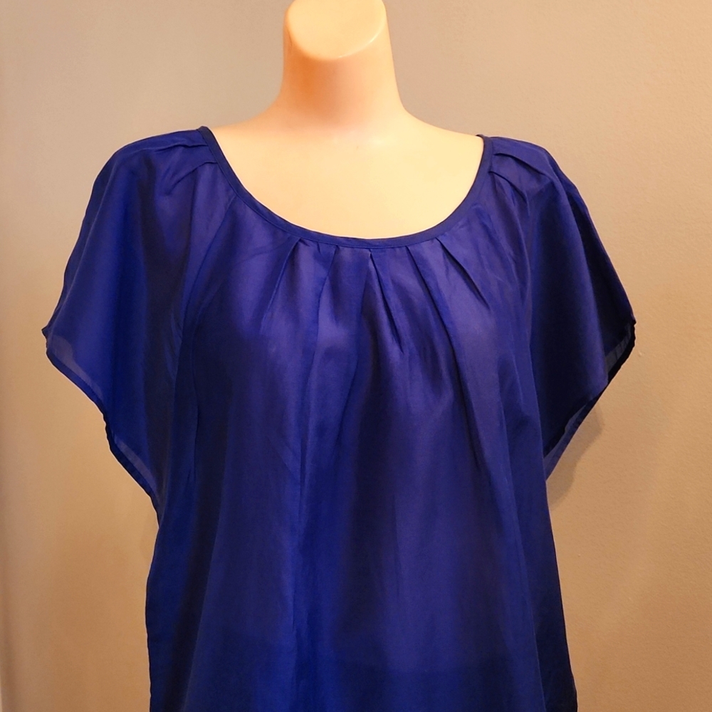 Banana Republic Women's Small Royal Blue Short Sleeve Silk Blouse